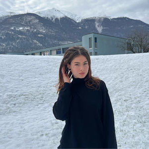 Meet your Posher, Maddy